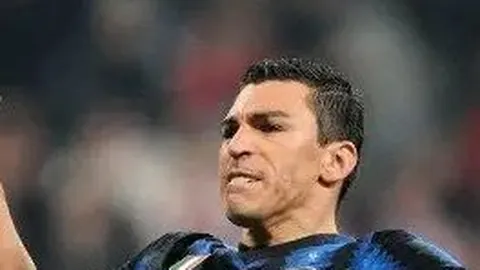 切尔西力保马雷斯卡，瞄准欧冠入场券